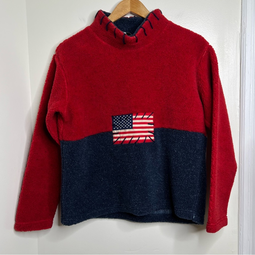 VTG USA American Flag Fuzzy Sherpa type Top Size Small yarn details mock neck